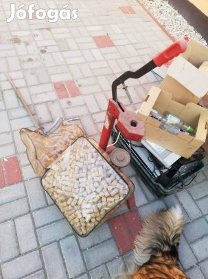 Borpalackozó dugóval