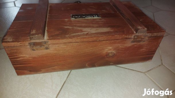 Bortartó dupla fa láda 9900Ft Siófok akár ingyen szállítás