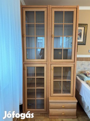Borys vitrines szekrények kitűnő állapotban eladók !