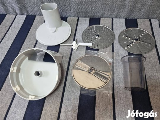 Bosch MUM4 robotgéphez reszelő, szeletelő tartozék