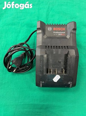 Bosch Professional 18V 4A tőltő