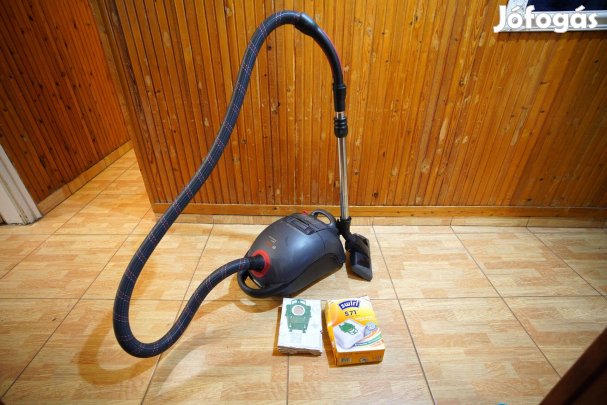 Bosch Professional Porszívó Takarítógép Erős Csendes 4 db Porzsákkal