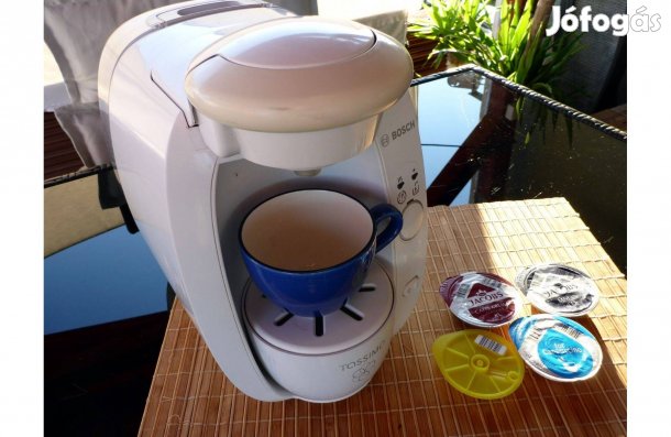 Bosch Tassimo T-Disc kapszulás kávégép Bosch TAS2001 + 10db T-Disc