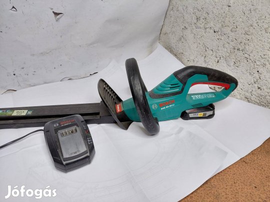 Bosch akkumulátoros sövényvágó