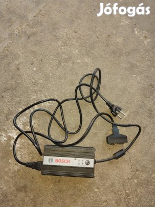 Bosch elektromos kerékpár töltő