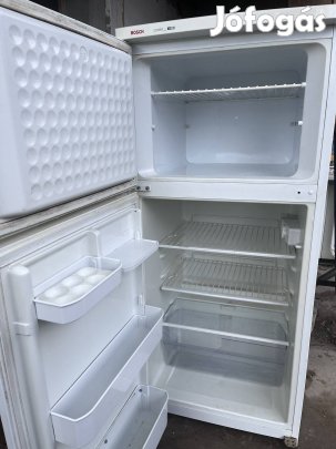 Bosch kombinált hűtőszekrény