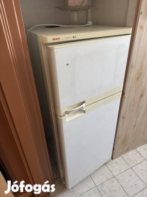 Bosch kombinált hűtőszekrény 