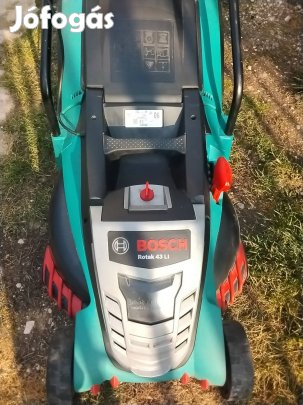 Bosch rotak 43li akus fünyiro akuval töltöjével !!!