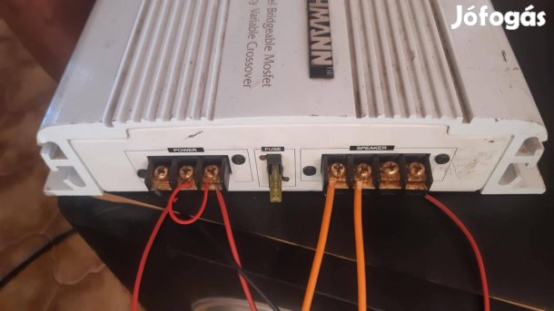 Boschmann autó erősítő 300w