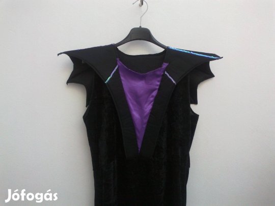 Boszorkány ruha, jelmez (akár süveggel, parókával) iskolá, felnőtt