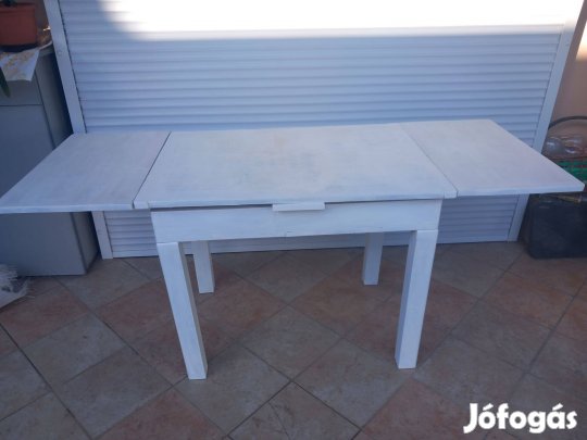 Bővíthető fa konyhaasztal az 1960-as évekből
