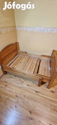 Bővíthető fenyő ágy