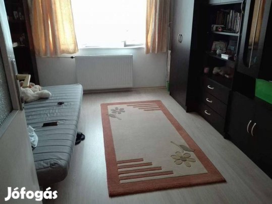 Bp.XIII. Fiastyúk utca eladó garzon