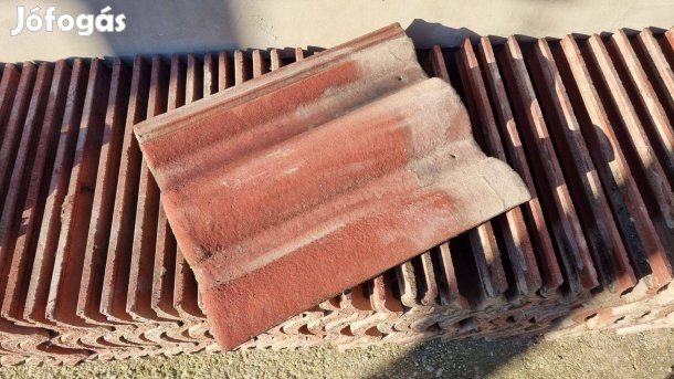 Braas beton tetőcserép rubinvörös, 63db, sima felületű