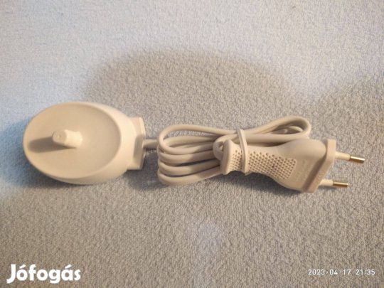 Braun Oral-B series 3757 eredeti gyári akkus fogkefe töltő, új termék