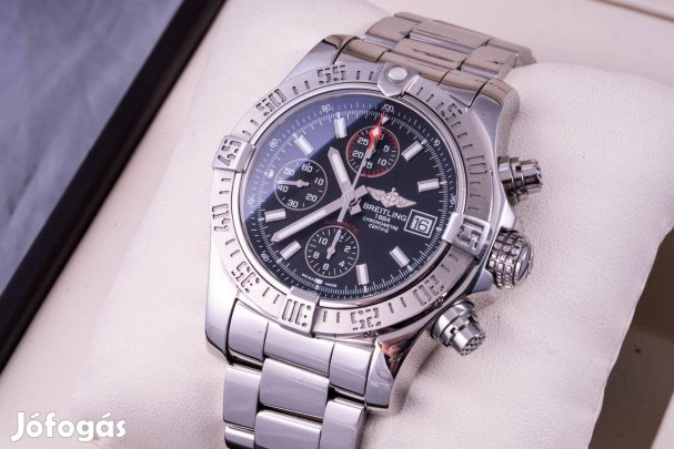 Breitling Avenger II Chronograph
