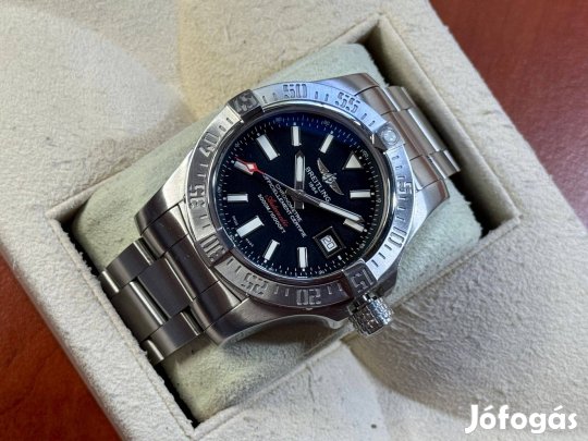 Breitling Avenger II. Seawolf 45 Lgsw