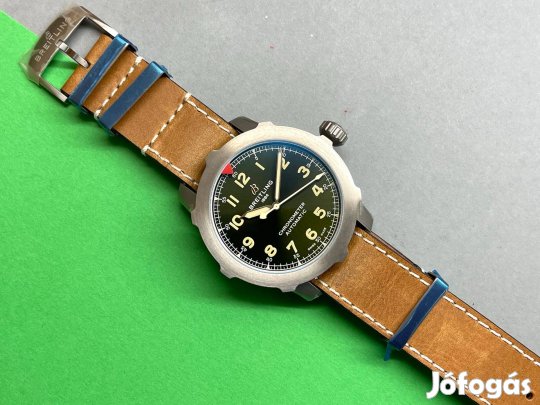 Breitling Aviator Super 8 titán, viseletlen, részben fóliás Lgsw