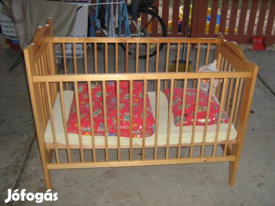 Brendon tölgyfa állítható bébi kiságy és kókusz matrac