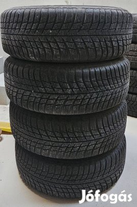 Bridgestone 215 60 R16 gumi gumiabroncs lemezfelnivel