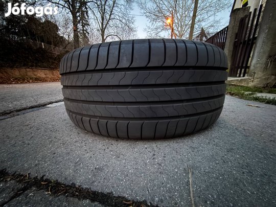 Bridgestone 255/45 R19