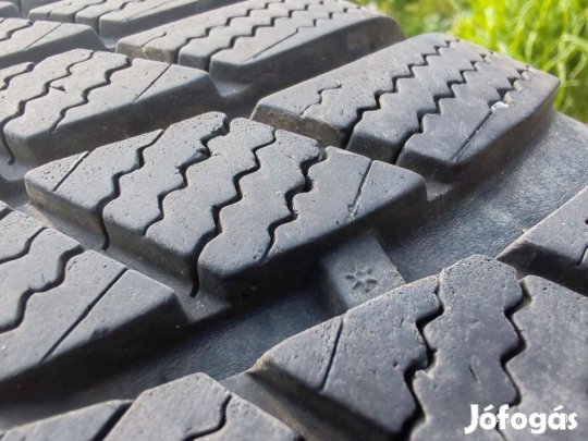 Bridgestone Blizzak LM001 téli gumiszett