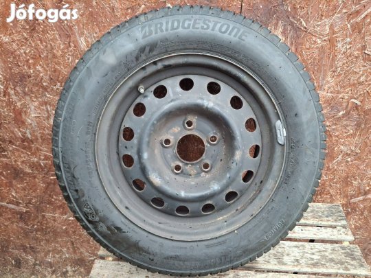 Bridgestone négyévszakos autógumi 4db, szenzoros acélfelnin 195/65 R15