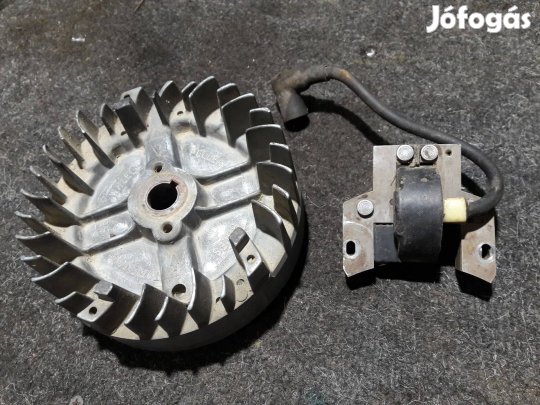 Briggs & Stratton 3,5 / 375 / 4 HP / Robi 56 gyújtás szett ( nehéz )