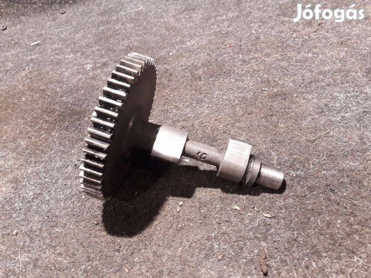 Briggs & Stratton 5 Hp kapálógép vezérlő bütykös tengely (gyári)