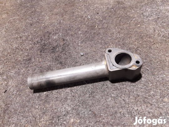 Briggs & Stratton 60 kapálógép / fűnyíró karburátor szívócsonk