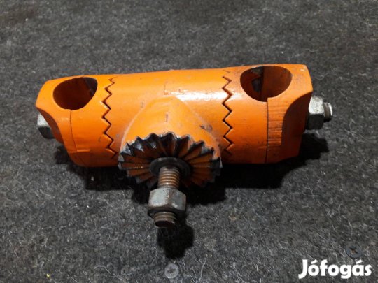 Briggs & Stratton / KF-04 kapálógép kormány szorító közdarab szett