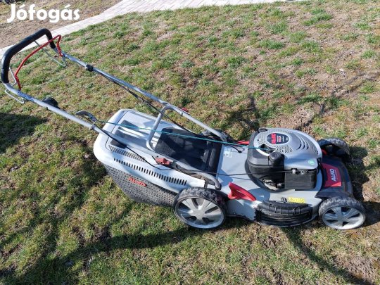 Briggs motoros AL-KO önjárós fűnyíró megbizható állapotban