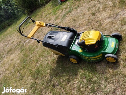 Briggs motoros önjáró fűnyíró