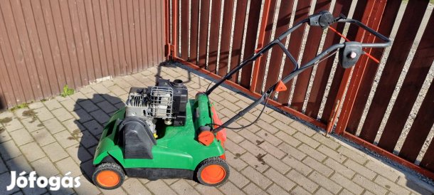 Brill 40 VB Briggs benzines 40cm 3,5Le gyepszellőztető fűszellőztető