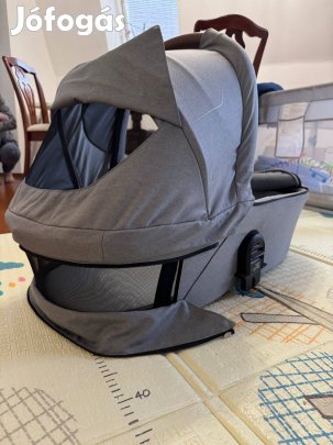 Britax Römer Smile 5Z Carrycot Frost Grey mózeskosár