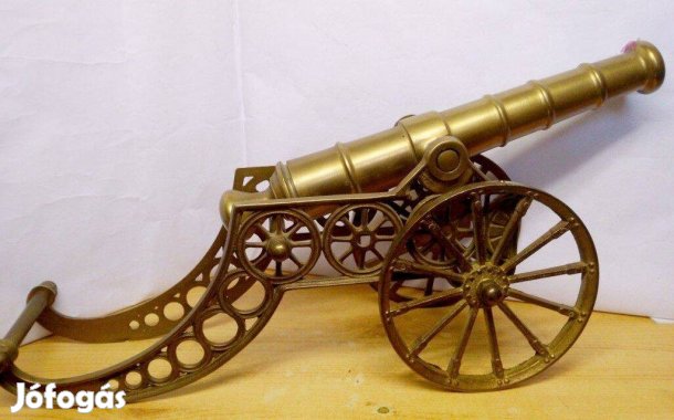 Bronz ágyúmodell asztaldísz, nagy méretű részletgazdag ábrázolás