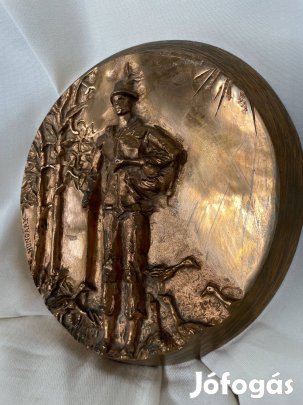 Bronz kisplasztika falikép