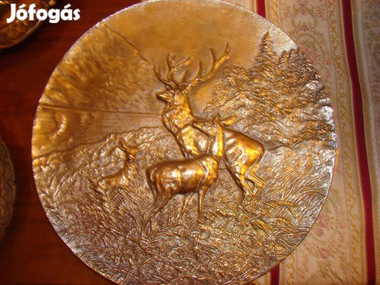 Bronzból készült disztál