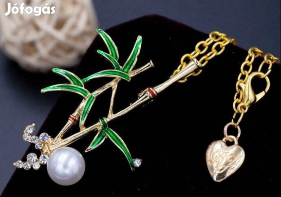 Bross, kitűző BNY05 - Strasszos, gyöngyös szerencse bambusz medál nyak