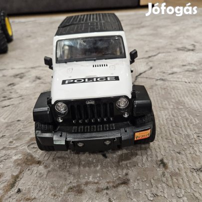 Bruder Jeep Wrangler