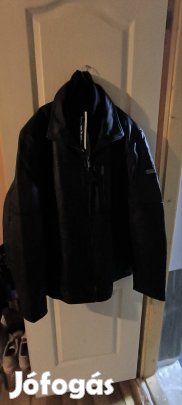Bruno banani kabát ujj cimkevel meret hiba miatt elado 