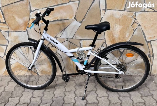 Btwin 24 Női Kerékpár Sárvédőkkel Színte Új