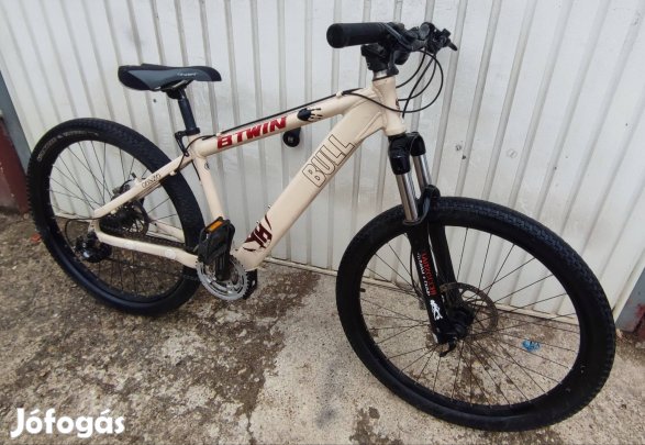 Btwin BULL MTB Kerékpár!