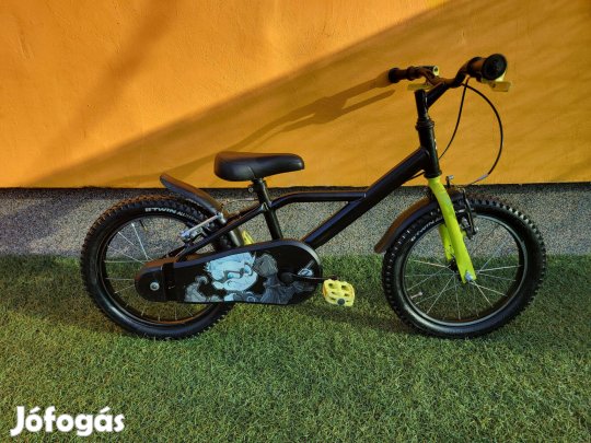 Btwin B'twin B Twin Decathlonos Dark Hero 500 gyerekbicikli 16"