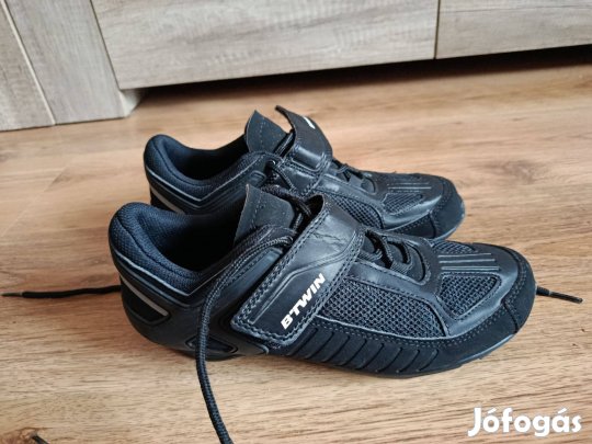 Btwin Decathlon kerékpáros cipő 39