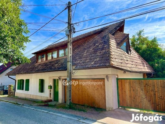 Budakalászi eladó 500 nm-es ház