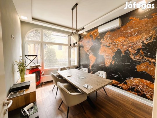 Budakeszi, Központ, 161 m2-es, üzlethelyiség utcai bejárattal