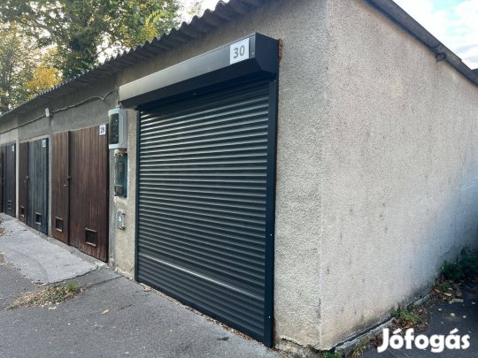 Budaörs kiadó téliesített 15m2 különálló egyéni tégla tároló garázs