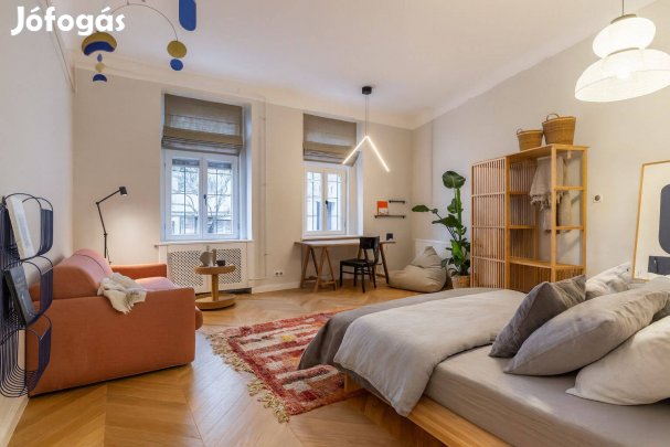 Budapest 01, Csap utca/társasházi lakás/tégla 1 szoba /42 m/H507810