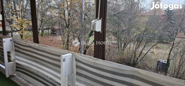 Budapest 16. ker.i 52 nm-es lakás eladó